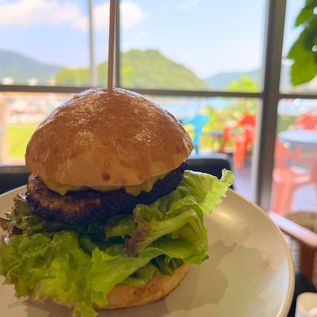 福山、sunny burgers（サニーバーガー）のぼらバーガー